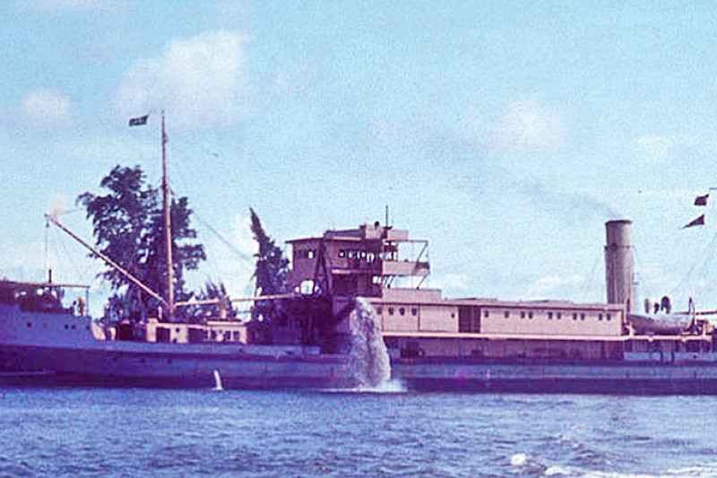 Ibadan - trailing suction hopper dredger
