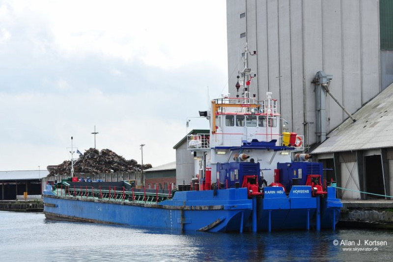 Karin Hoj - hopper barge