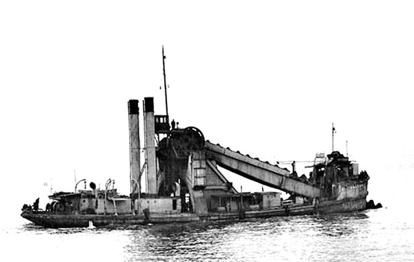 Vulcan - bucket ladder dredger