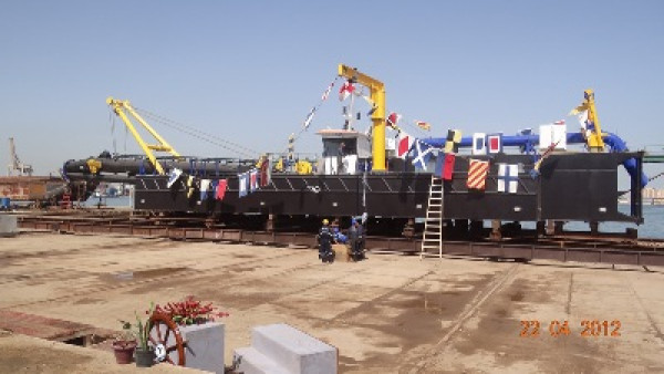 25 January - cutter suction dredger