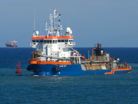 HAM 317 - trailing suction hopper dredger