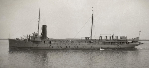 New Orleans 1912 - trailing suction hopper dredger