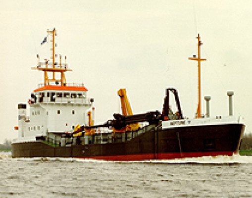Neptune splithopper dredger