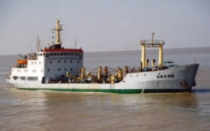 Shan tou - trailing suction hopper dredger