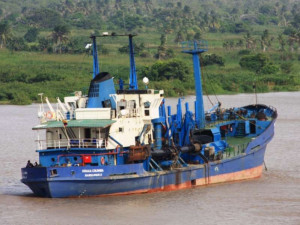 Draga Colombia - - trailing suction hopper dredger