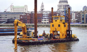 Agem One - backhoe dredge