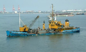 Angelitta III - grab dredger