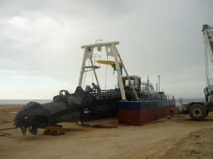 DR 71310 A1 - cutter suction dredger