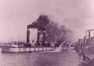Bayern barge unloading dredger