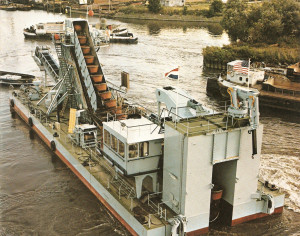 Big Dalton - bucket ladder dredger