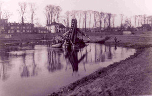 Benjamin bucketdredger
