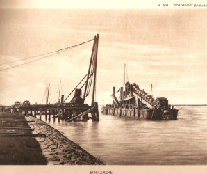 Boulogne bucketdredger