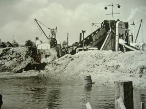 IJssel bucketdredger