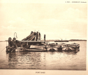 Port Said - bucketdredger
