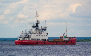CHIZHOVKA SELFPROPELLED HOPPER BARGE
