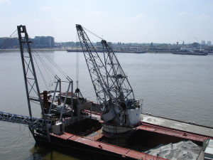 Dodo grab dredger