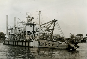 Dirk 1 - cutter suction dredger