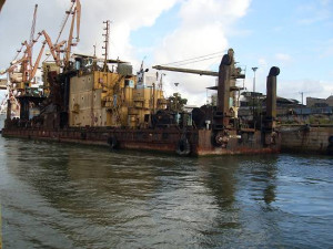 Santa Catarina -  bucket ladder dredger