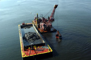 Dredge No. 51 grab dredger clamshell