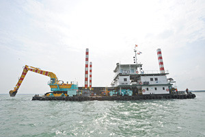 Rhea - backhoe dredge