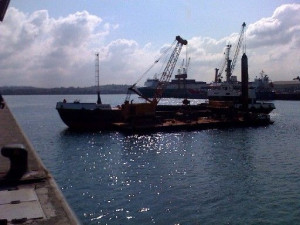 Aldamiz Siete - grab dredger