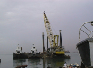 Alex - grab dredger