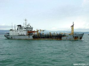 Hang Jun 8 - trailing suction hopper dredger