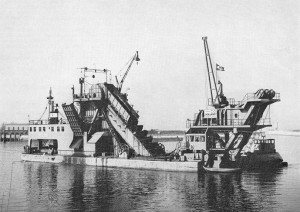 Holland I - bucket ladder dredger
