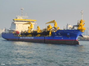Hwa Way - trailing suction hopper dredger