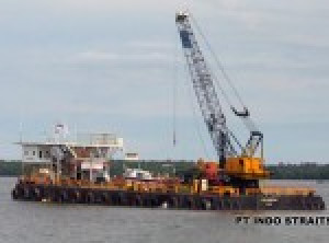 Indo Prestasi I - clamshell dredger