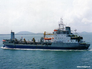 Irian Jaya - trailing suction hopper dredger