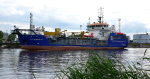 KRONSHLOT - TRAILING suction hopper- and grabdredger