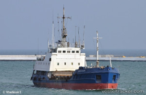 Kievskaya hopper barge