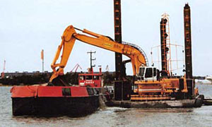 Kuokka-Pekka 2 - backhoe dredge