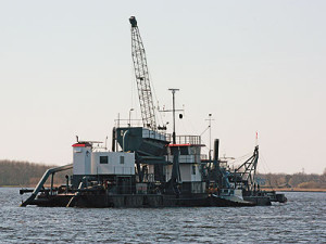 Meteoor suction dredger
