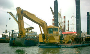 Mjolner R - backhoe dredge
