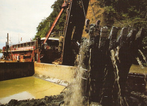 Mogul - grab dredger