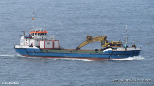 Omarsub grab dredger