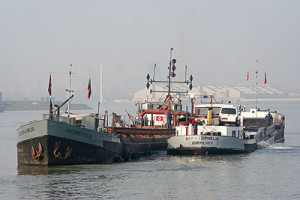 Oosterschelde - trailing suction hopper dredger