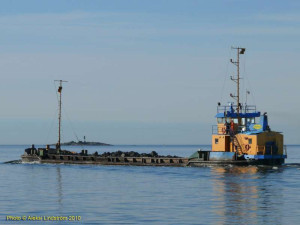 PENA IV SELFPROPELLED HOPPER BARGE