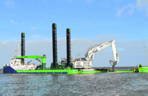 Peter the Great - backhoe dredge