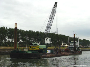 Prins 1 - clamshell grab dredger