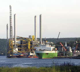 Rollingstone stone dumping dredger