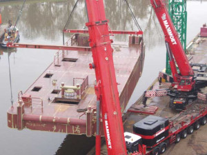 Sidi C during construction on Yard Wout Liezen