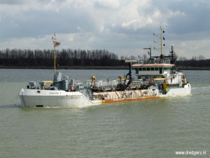 Sinjoor I - trailing suction hopper dredger