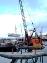 Snohomish - clamshell dredger