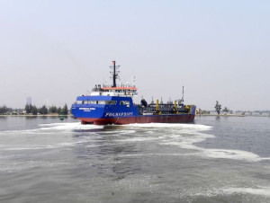 Severnaya Dvina trailing suction hopper dredger