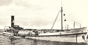 Geopotes I and II -suction hopper dredger with pipe to the front