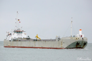 Weseltje selfpropelled split hopper barge