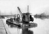 clamshell_dredger_on_yarra_river_melbourne_c1884_copy